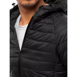 Steppelt, fekete férfi kabát kapucnival