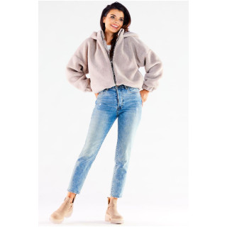 Meleg, női kabát kapucnival, bézs színben