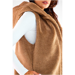 Meleg, barna színű mellény, kapucnival