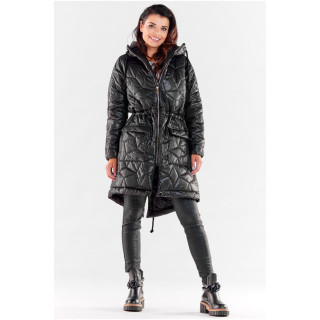 Fekete, hosszú, steppelt kabát