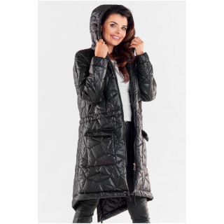 Fekete, hosszú, steppelt kabát