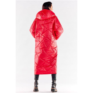 Piros, hosszabb steppelt kabát