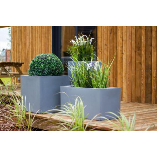 Kocka alakú, kerti virágcserép, fehér/szürke színben