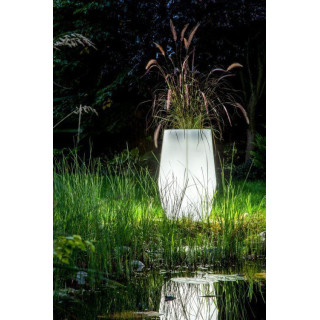 Fehér színű, kerti virágcserép, LED világítással