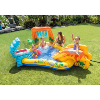 Vízi játszótér gyerekeknek, látnivalókkal