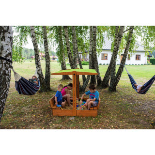 Fából készült homokozó, zöld tetővel - 120x120 cm