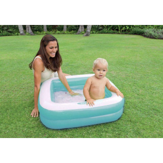 Kék színű gyermekmedence