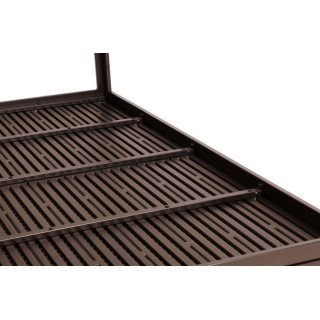 Kerti asztal, barna színben