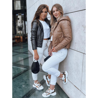 Fekete színű, női steppelt kabát