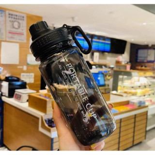 Fekete színű, fitness, vizes palack - 600 ml