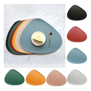 Vízálló fekete asztali szőnyeg