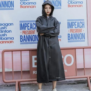 Univerzális fekete esőköpeny