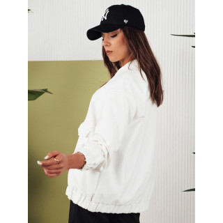 Fehér női kabát tavaszra