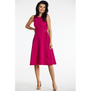 Rózsaszín elegáns női ruha övvel