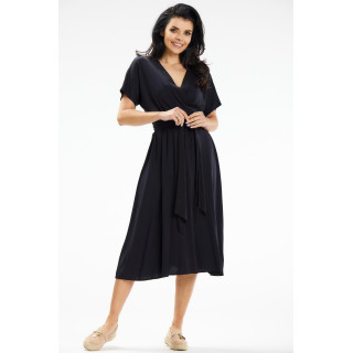 Bő alakú női ruha megkötővel fekete színben