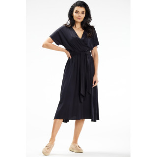 Bő alakú női ruha megkötővel fekete színben