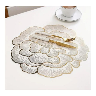 Kerek arany virág alakú asztali szőnyeg
