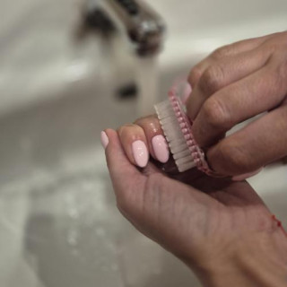 Ružová kefa na manikúru - 100 ks