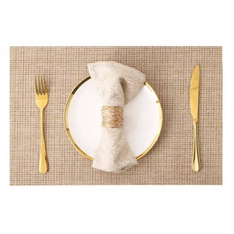 Barna téglalap alakú asztalterítő