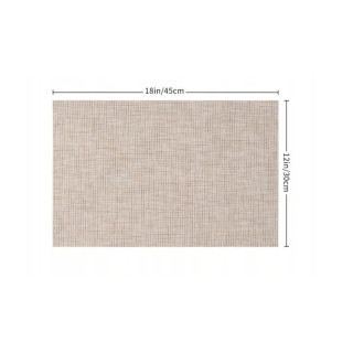 Téglalap alakú bézs asztalterítő