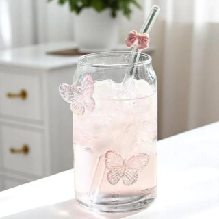 Magas pohár rózsaszín pillangókkal - 500 ml