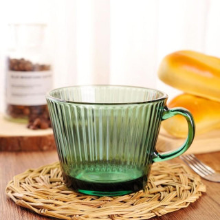 Zöld bordázott pohár füllel - 380 ml