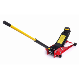 Automobilový zdvihák s pedálom 3