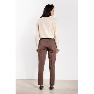 Női cigarettanadrág barna színben