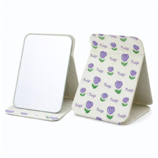 Kozmetikai tükör nyitása tulipánokkal