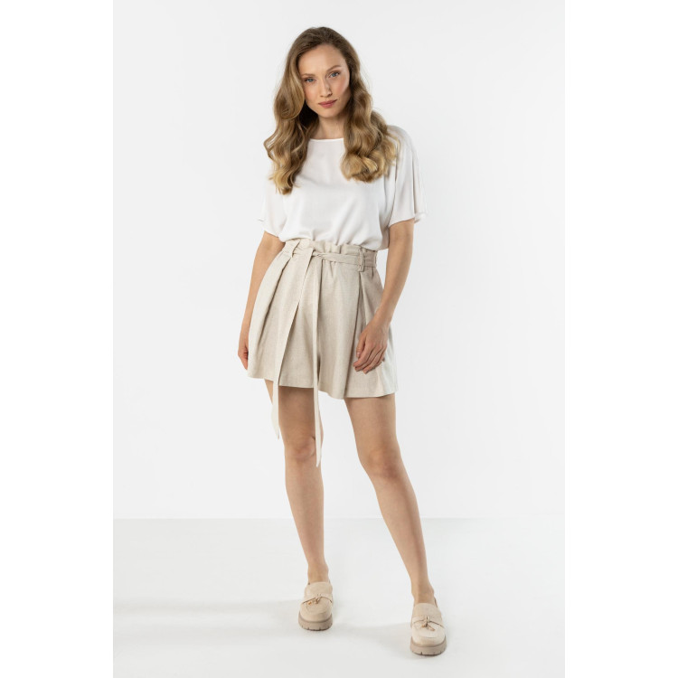Női bézs színű vászon rövidnadrág megkötővel