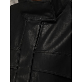 Fekete bőrdzseki magas gallérral TY5651