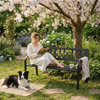 Kerti fém pad díszes háttámlával