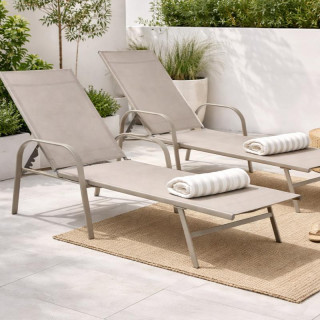 Bézs kerti nyugágy állítható háttámlával